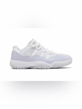 Air Jordan 11 Wmns Retro Low 'Pure Violet' (2022) | SKU: AH7860 101 | Size 8